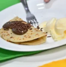 buffet mundial le frances - crepe doce de brigadeiro